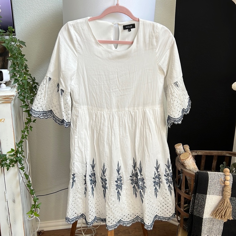 Roolee womens Sz small embroidered dress